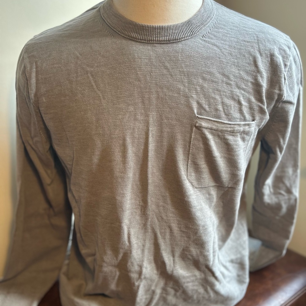 Banana Republic Men's Light Gray Crewneck Sweater